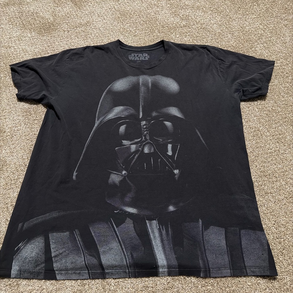 Star Wars Black Darth Vader Graphic Tee